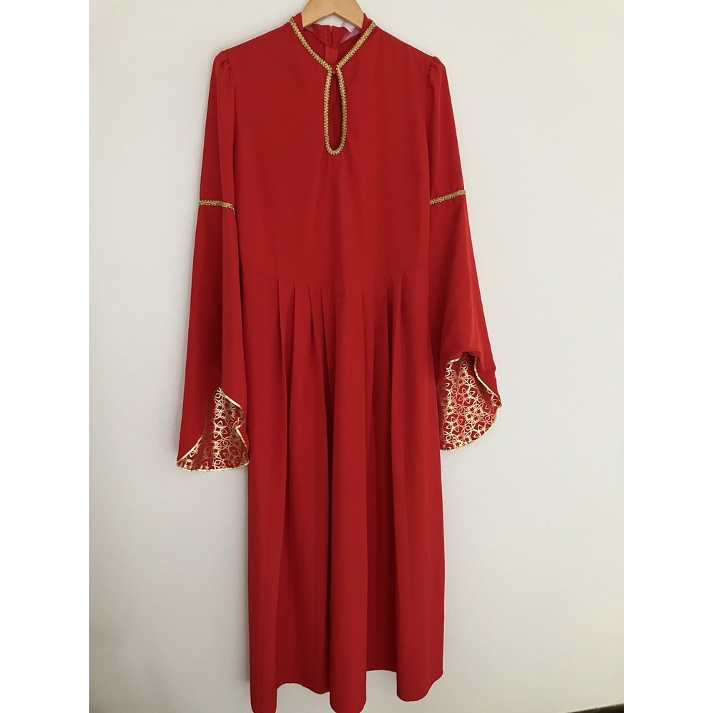 Spirit Halloween Adult Medieval Princess Floor Length Gown Size XL  NO Belt